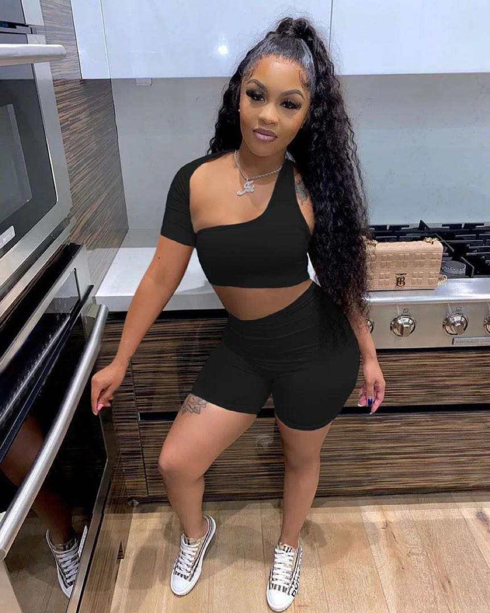 Da Body Zairel’s  Kollection